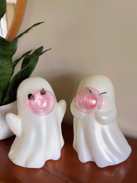 Other - VIRAL White Ghost with Pink Bubble Gum Set Bubble Gum Ghost Ghost Blowing Bubble